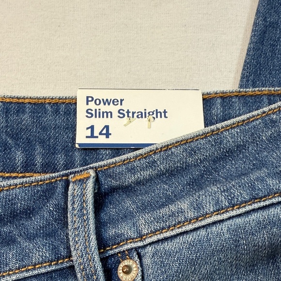 Old Navy Classic High Rise Power Slim Straight Blue Jeans Sz 14 - Picture 2 of 10